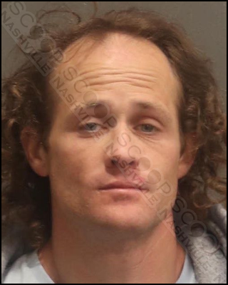 Kevin Averett breaks girlfriend’s tooth, steals her car during altercation